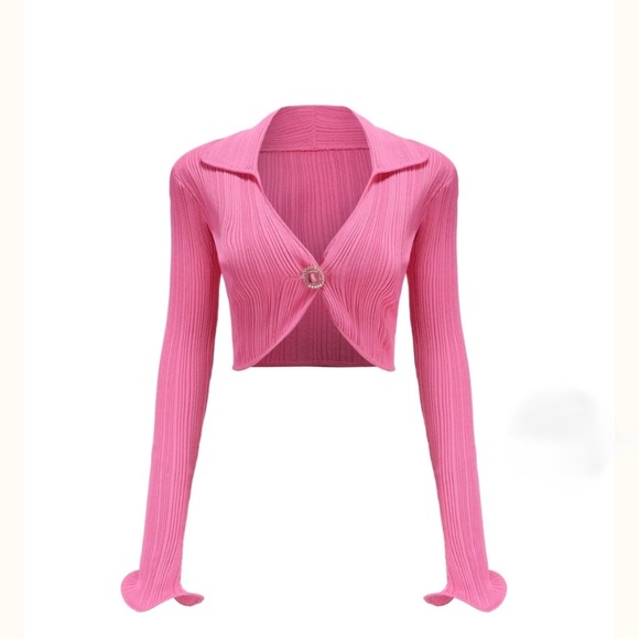 Nana Jacqueline - Picture 2 of 3